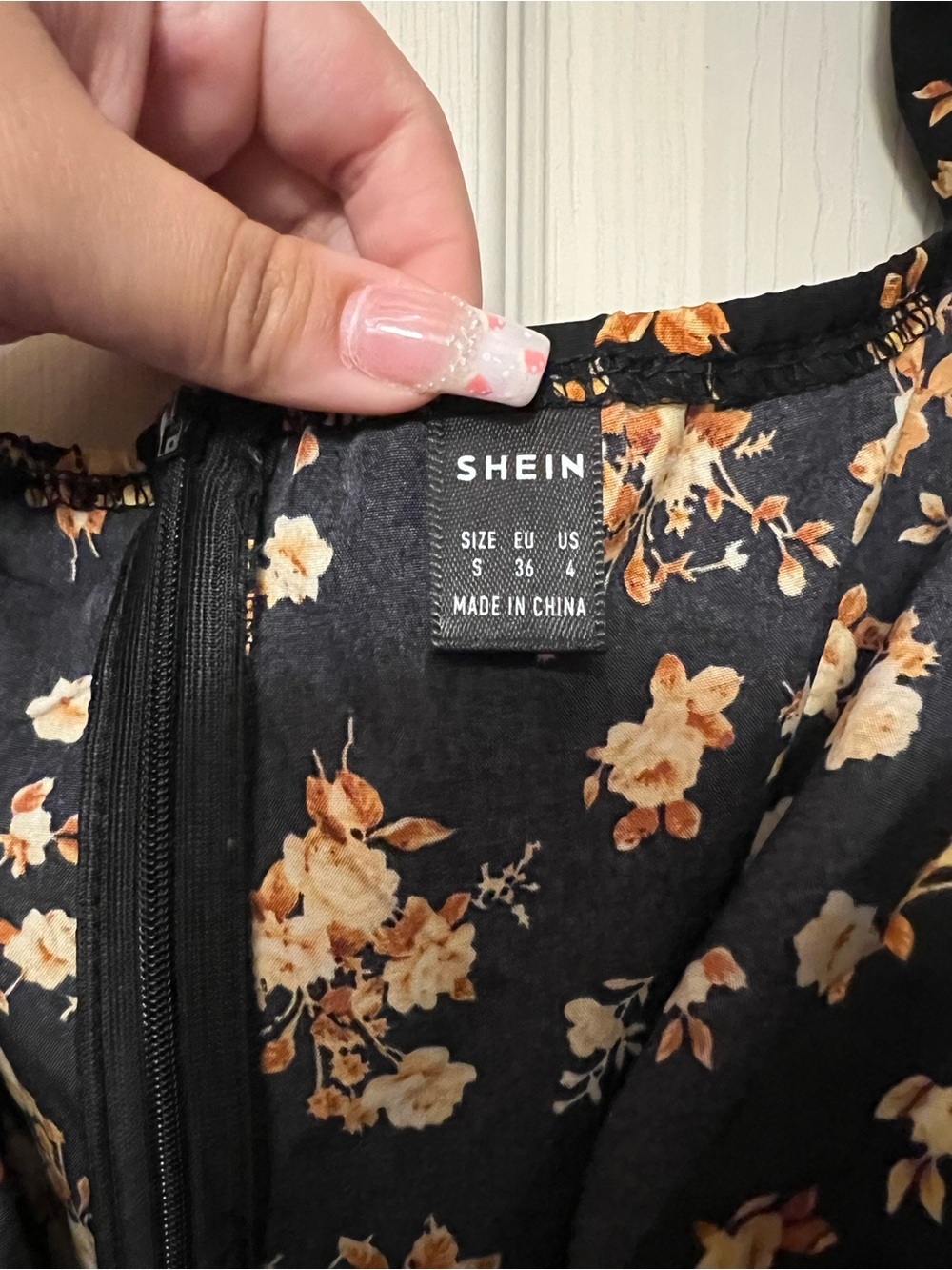 SHEIN Black Floral Maxi dress with Side Slit - Picture 3 of 4